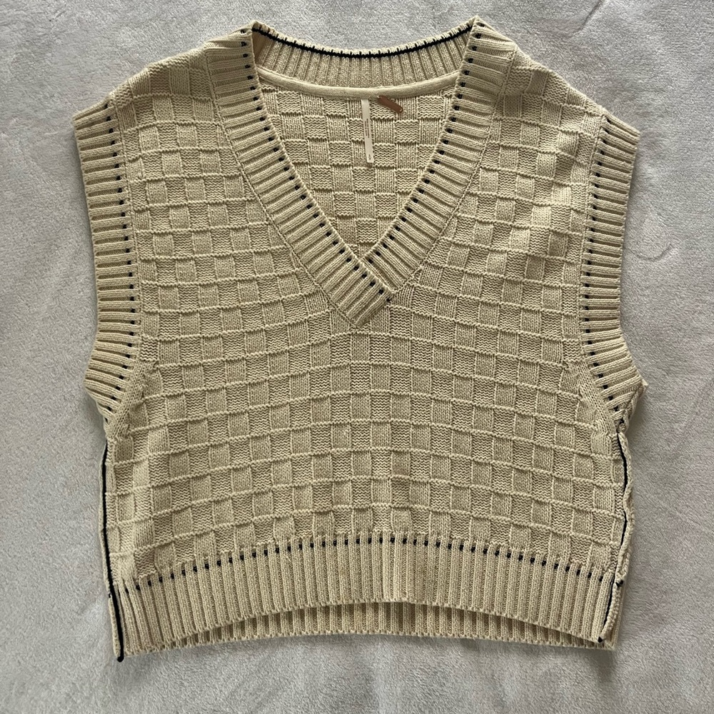 Women's Cream Sweater Vest